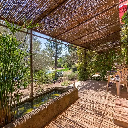 De Riri Hotel Celles (Languedoc-Roussillon)